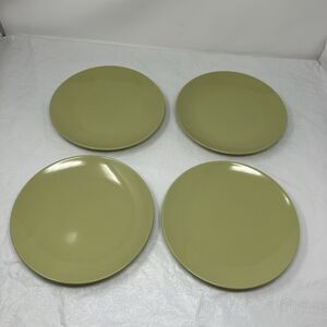 IKEA Dinnerware Fargrik Luncheon Plates Set Of 4 Avocado Green 21963 8-3/4”